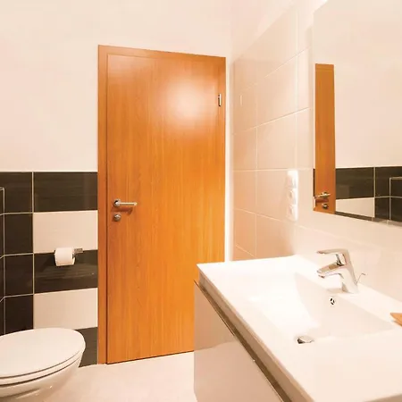 Tatil Evi In Barbat With Outdoor Swimming Pool Barbat na Rabu