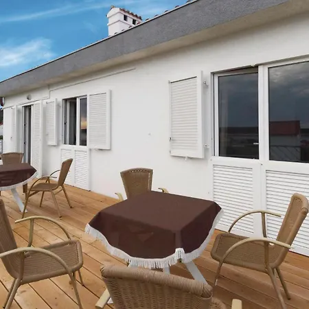Tatil Evi In Barbat With Outdoor Swimming Pool